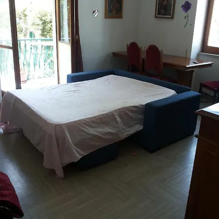 Luce Di Séjour chez l'habitant Naples